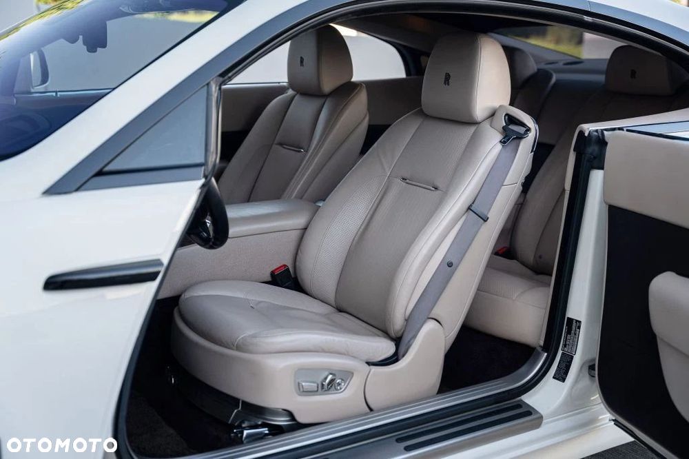 Rolls-Royce Wraith Black Badge - 28