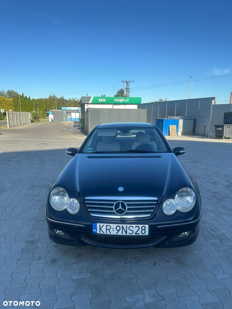 Mercedes-Benz Klasa C 180 Kompressor Sportcoupe - 2