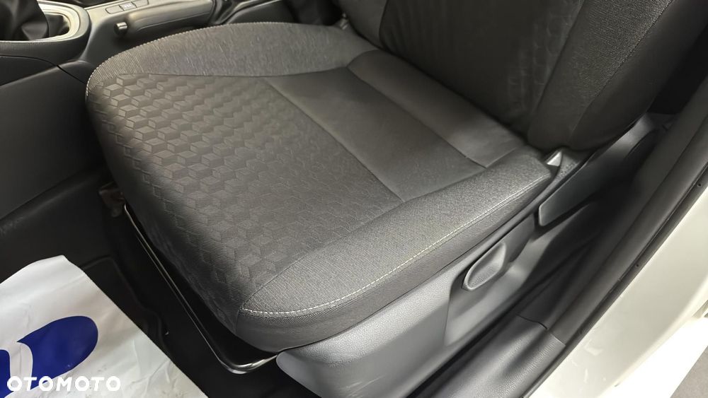 Toyota Yaris 1.5 Comfort - 14