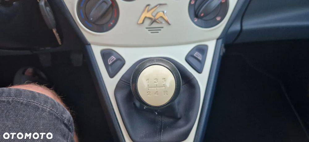 Ford KA 1.2 Titanium - 21