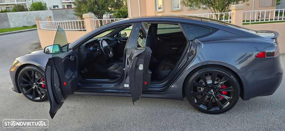 Tesla Model S 100 kWh Long Range Plus AWD - 3