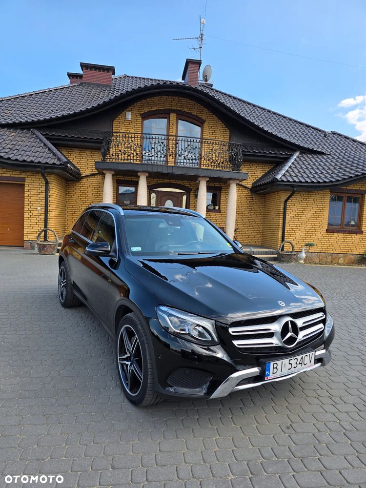 Mercedes-Benz GLC - 11