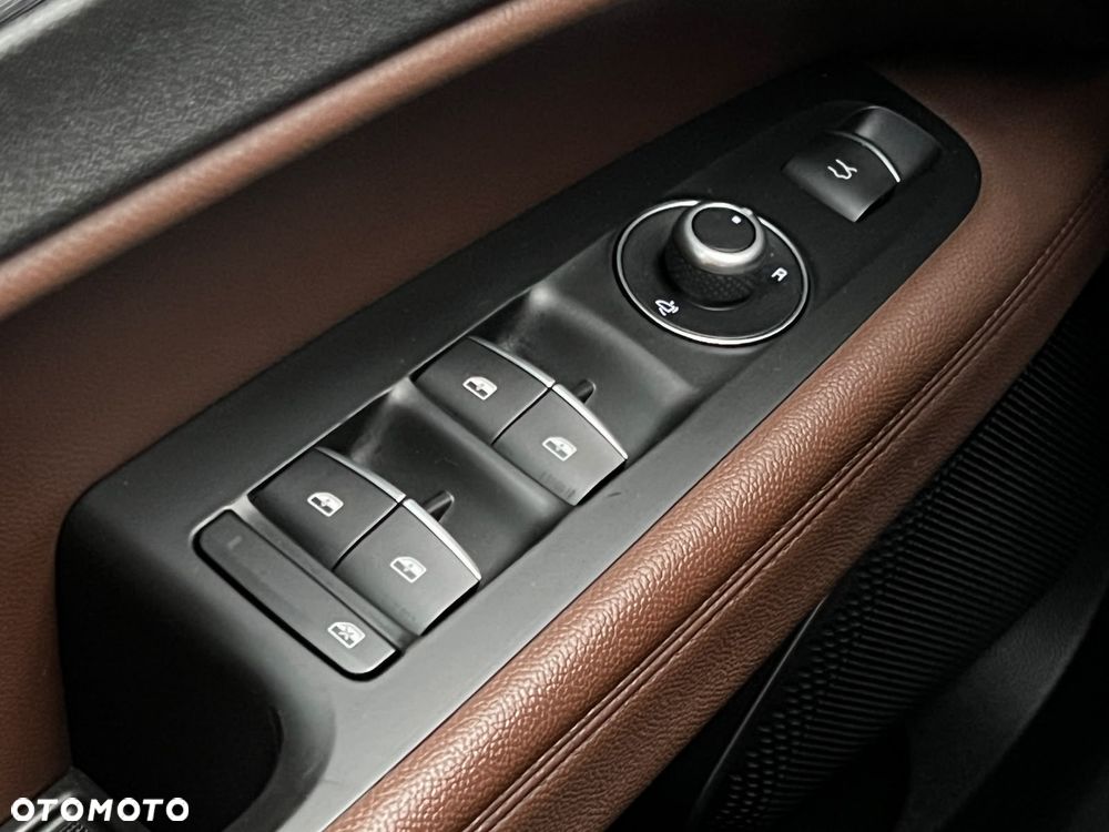 Alfa Romeo Stelvio 2.0 Turbo Sprint Q4 - 14