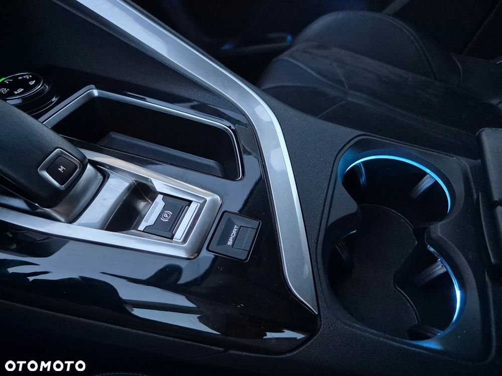 Peugeot 5008 BlueHDi 130 EAT8 Crossway - 40