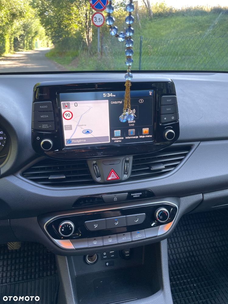 Hyundai i30 1.0 T-GDI Premiere Comfort - 14