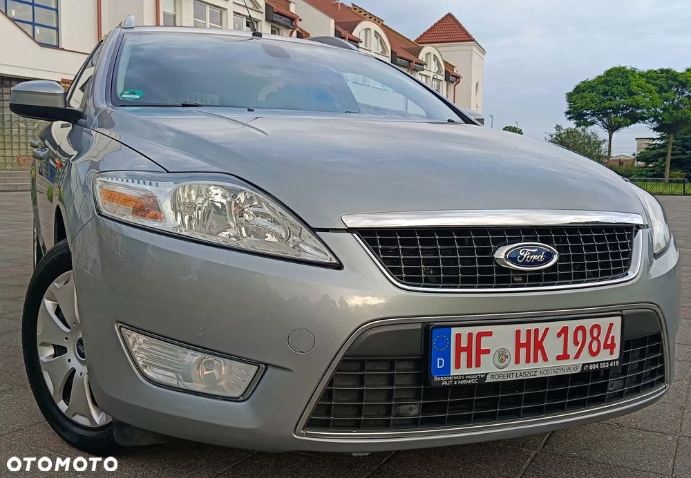 Ford Mondeo 2.0 Ambiente - 13