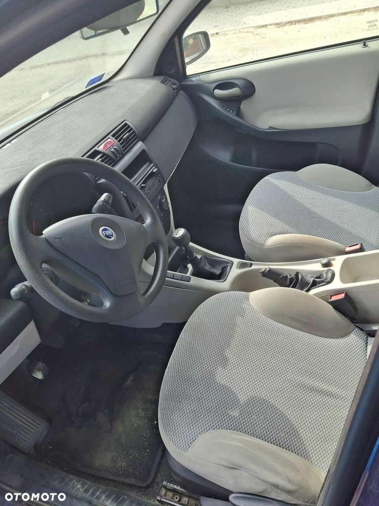 Fiat Stilo 1.4 16V Actual - 2