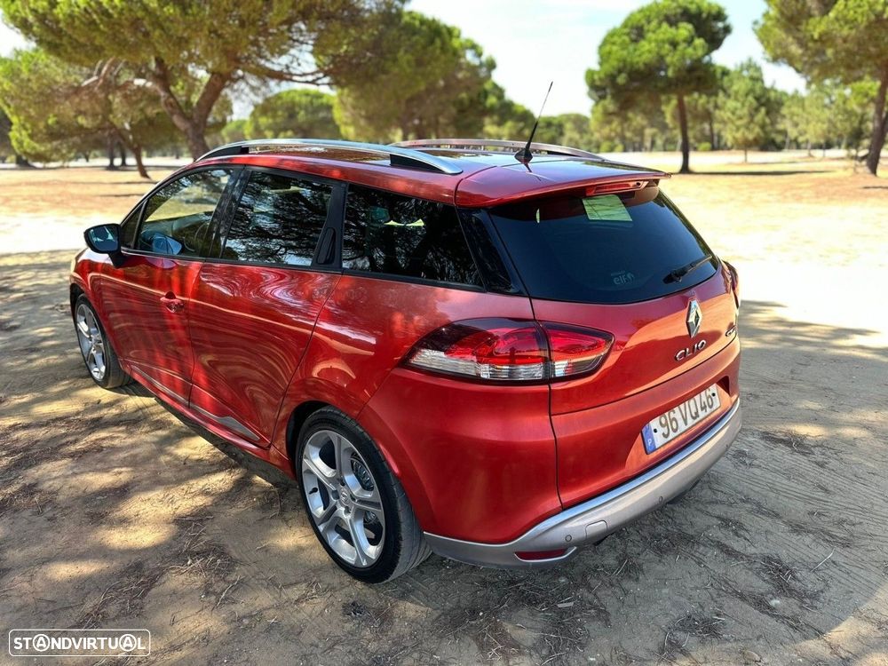 Renault Clio Sport Tourer 1.2 TCE GT EDC - 12
