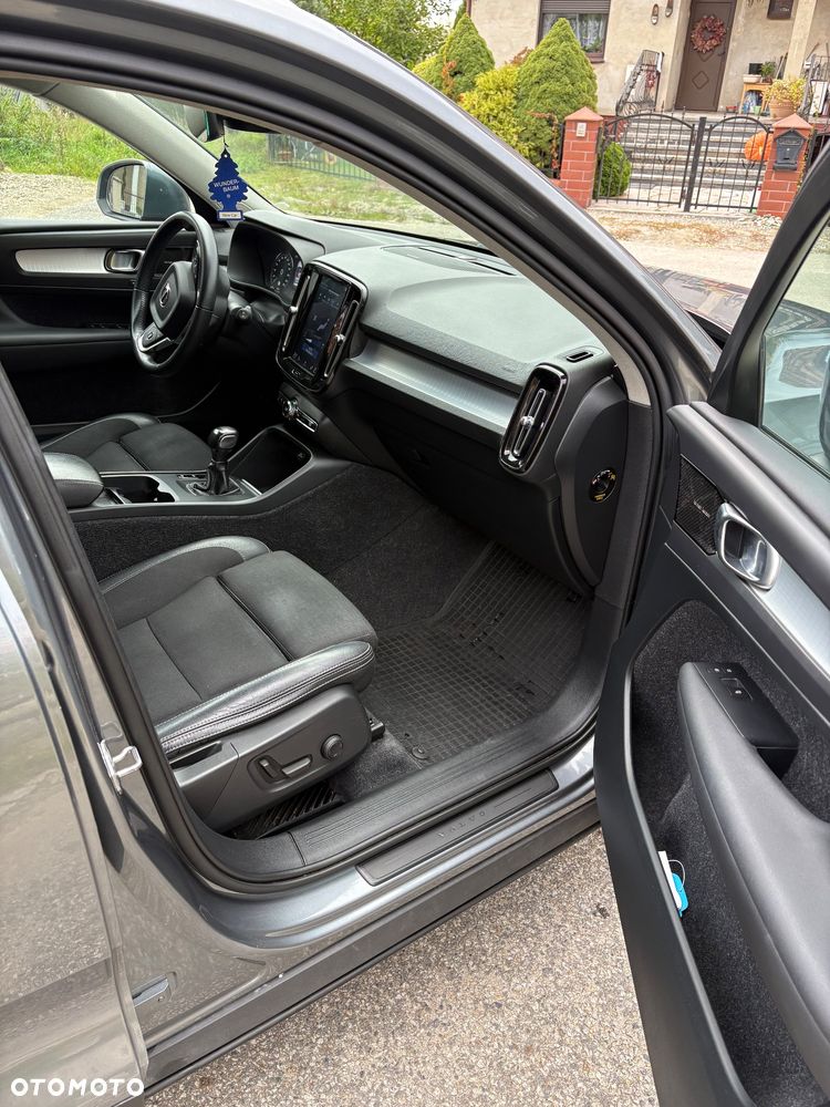 Volvo XC 40 - 17