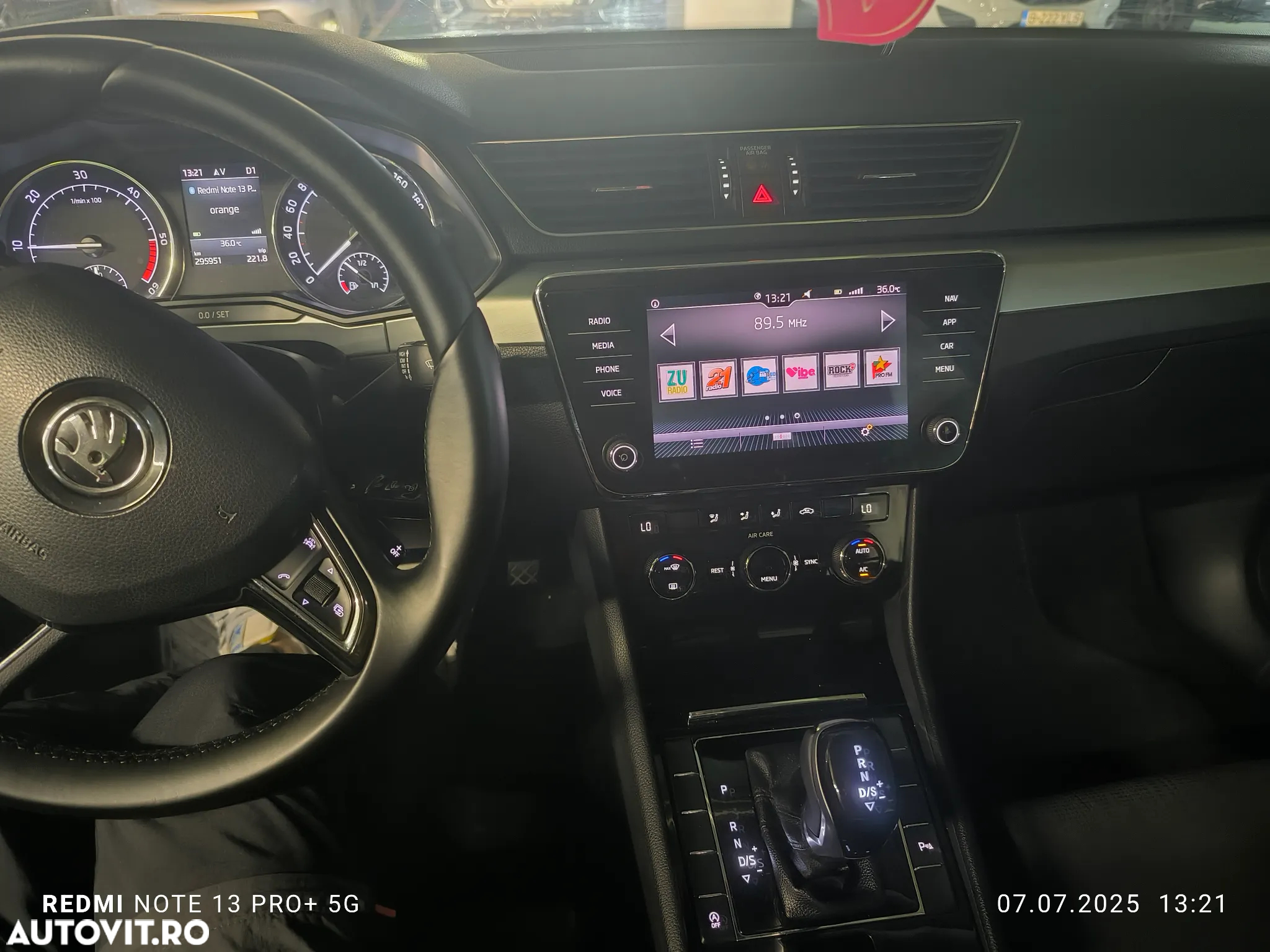 Skoda Superb 2.0 TDI DSG Active - 7