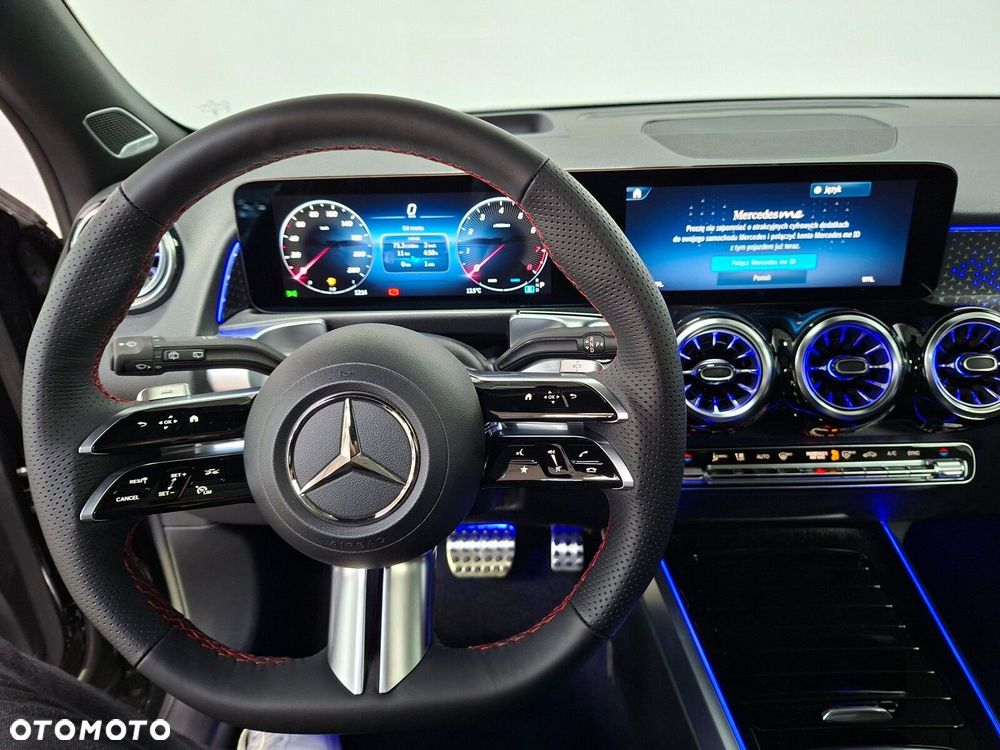 Mercedes-Benz GLB - 10