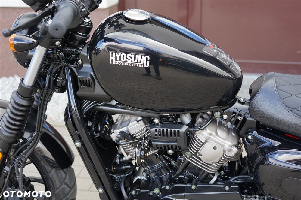 Hyosung GV - 28