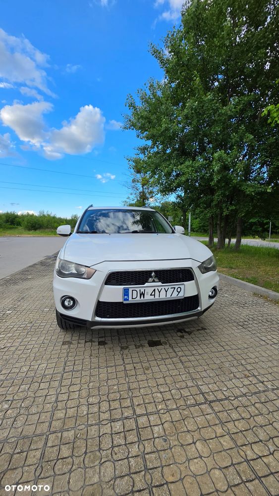Mitsubishi Outlander 2.2 DI-D 4WD Intense - 4