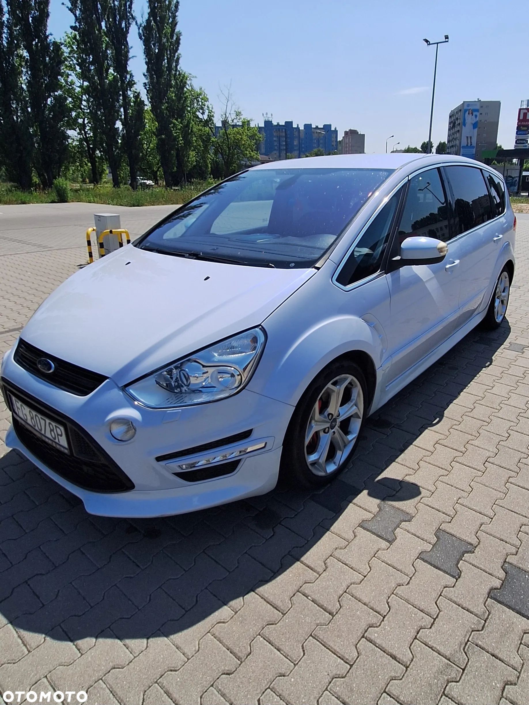 Ford S-Max - 1