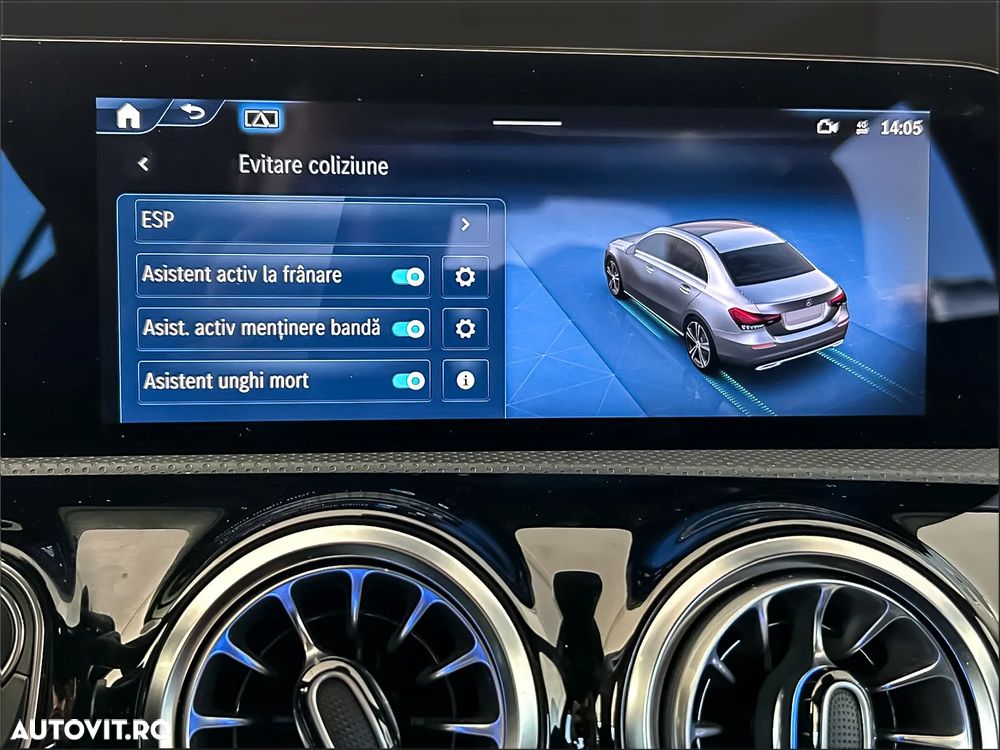 Mercedes-Benz A 200 7G-DCT AMG Line - 20