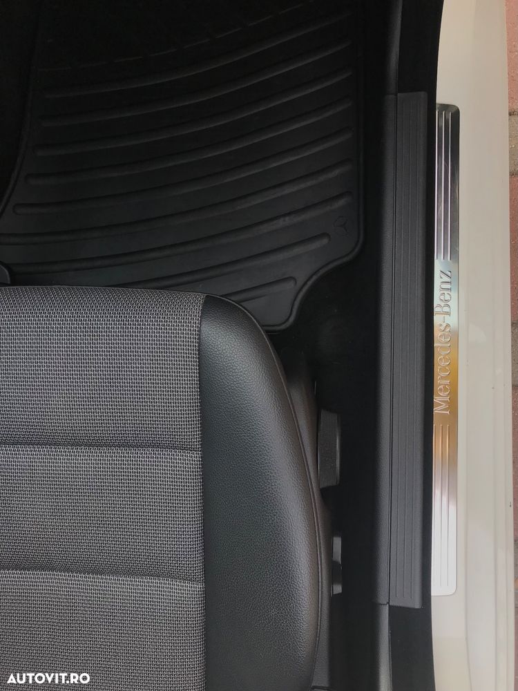 Mercedes-Benz C 180 CGI Automatik BlueEFFICIENCY Avantgarde - 8