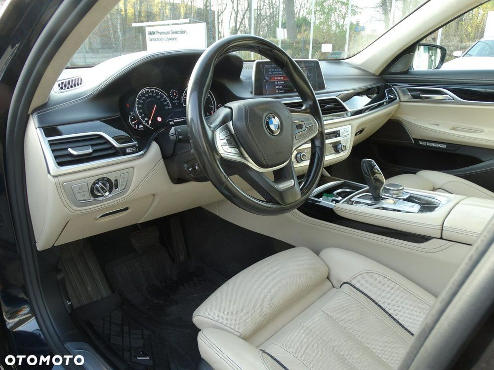 BMW Seria 7 740d xDrive - 20