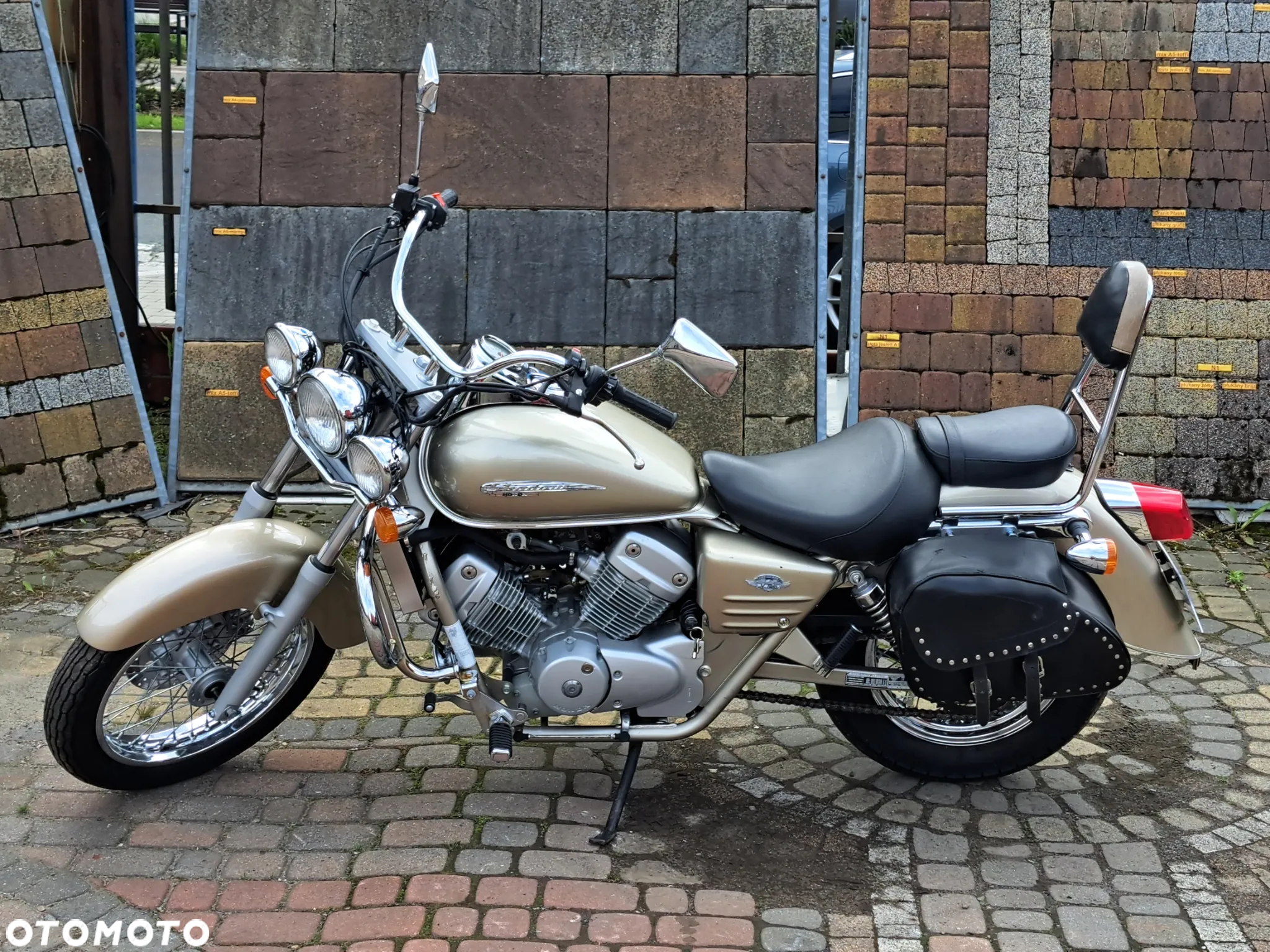 Honda Shadow - 4