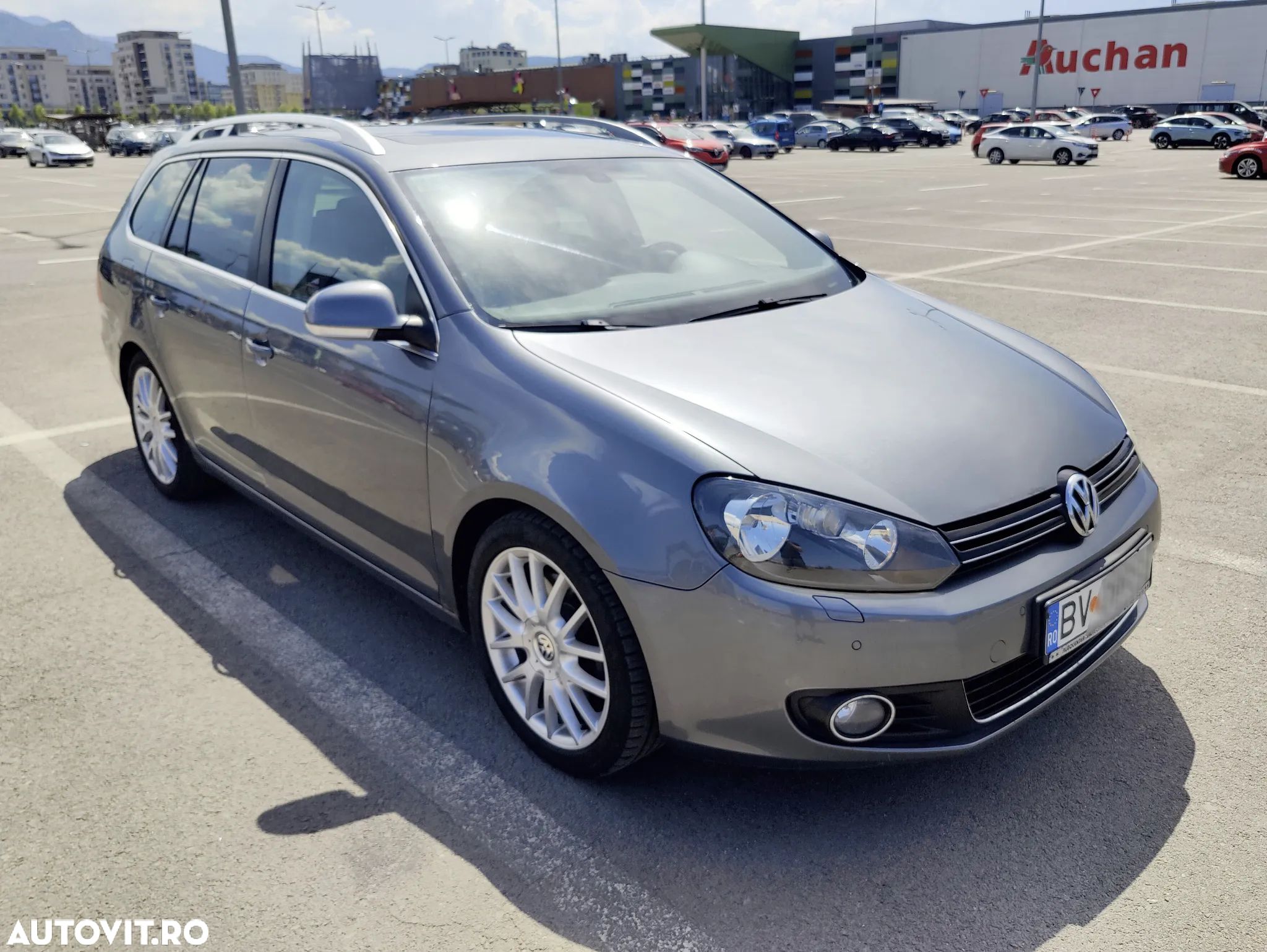 Volkswagen Golf Variant 2.0 TDI DPF Highline - 1