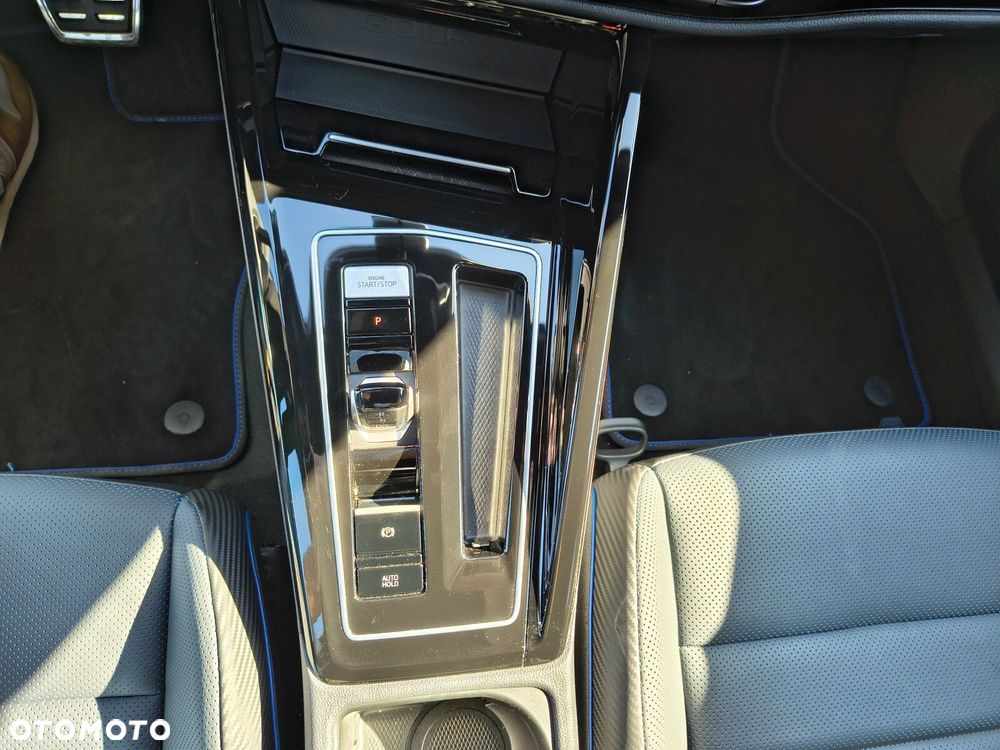 Volkswagen Golf Variant - 28