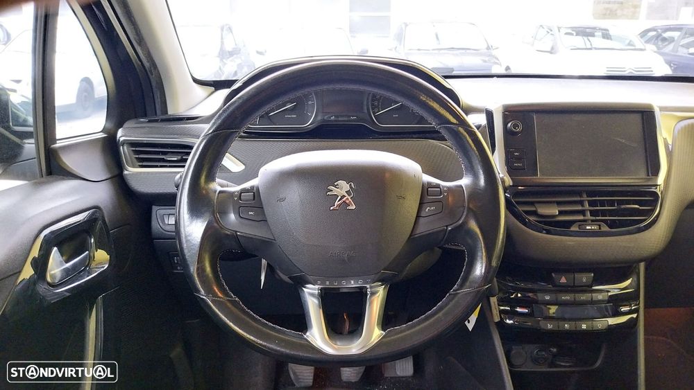 Peugeot 208 1.2 PureTech Active - 16