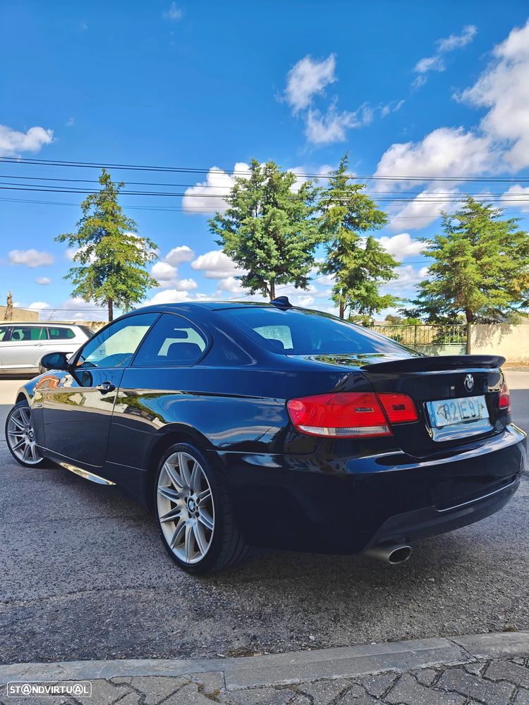 BMW 320 d Coupe - 4