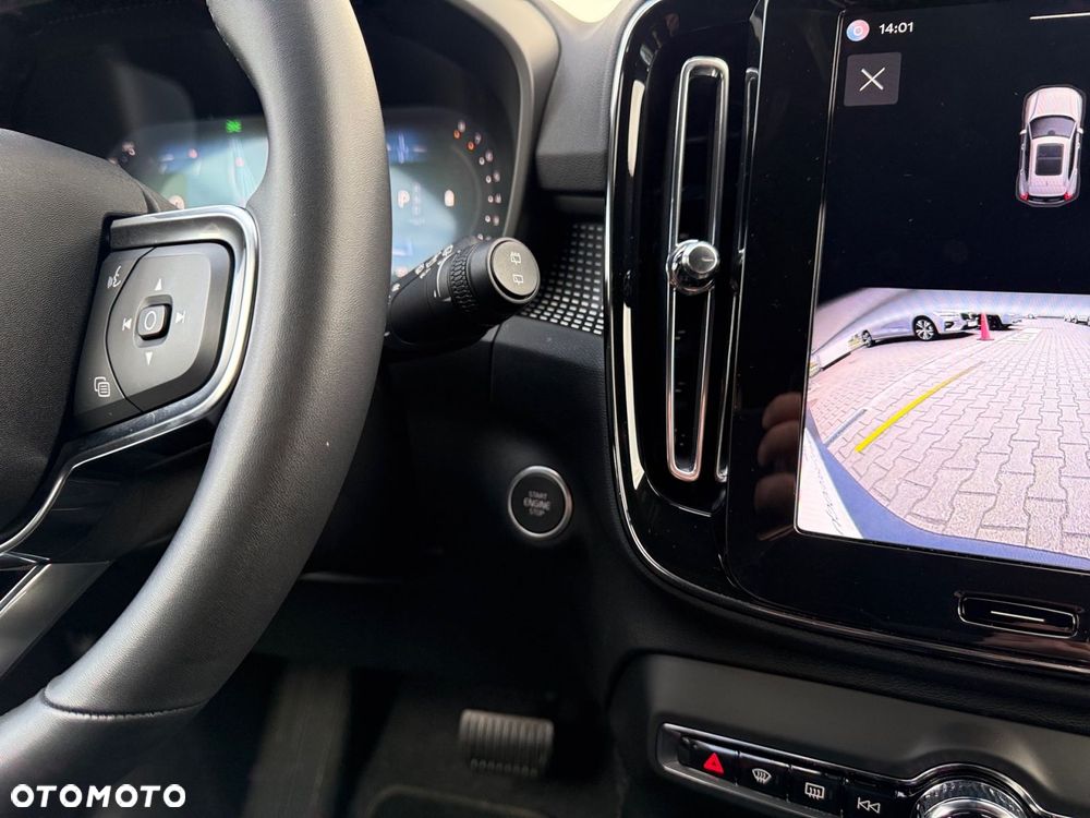 Volvo XC 40 - 21
