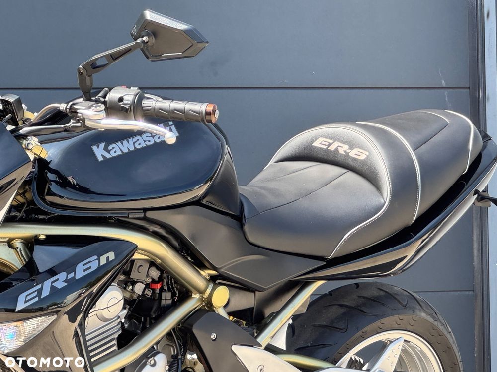 Kawasaki ER - 20