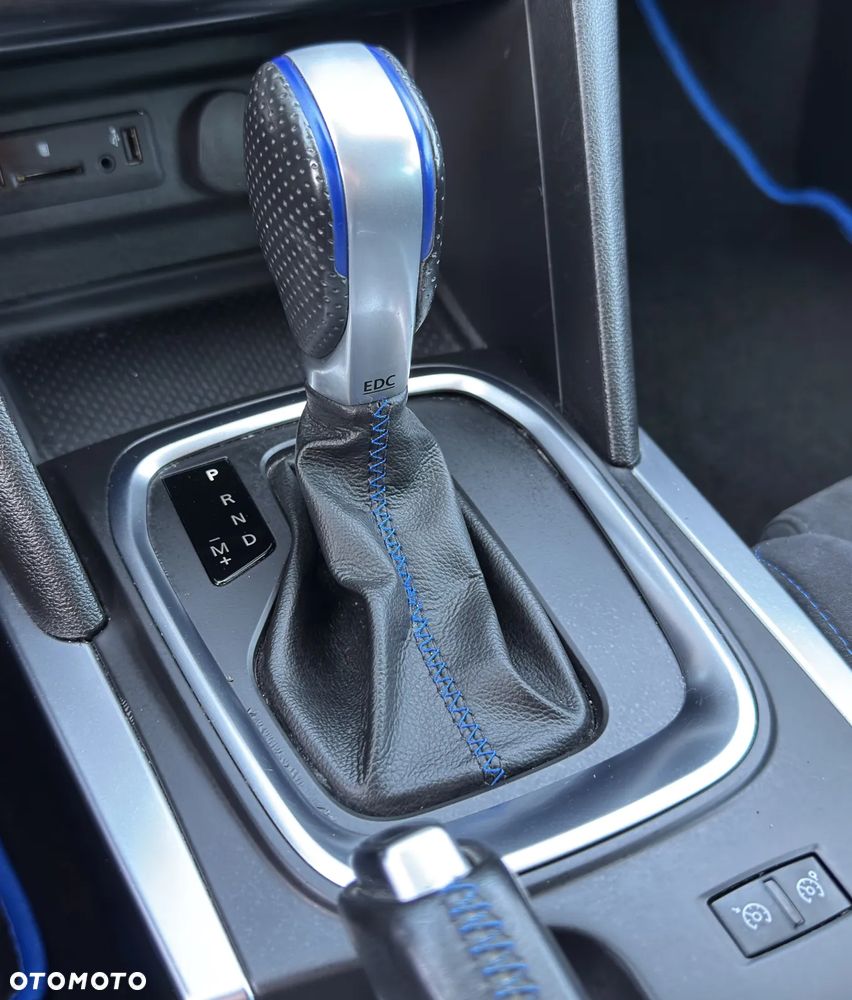 Renault Megane ENERGY TCe 205 EDC GT - 28