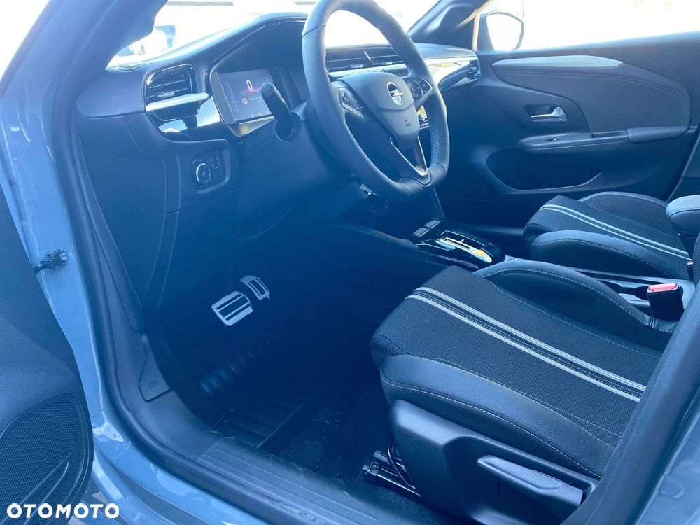 Opel Corsa - 11