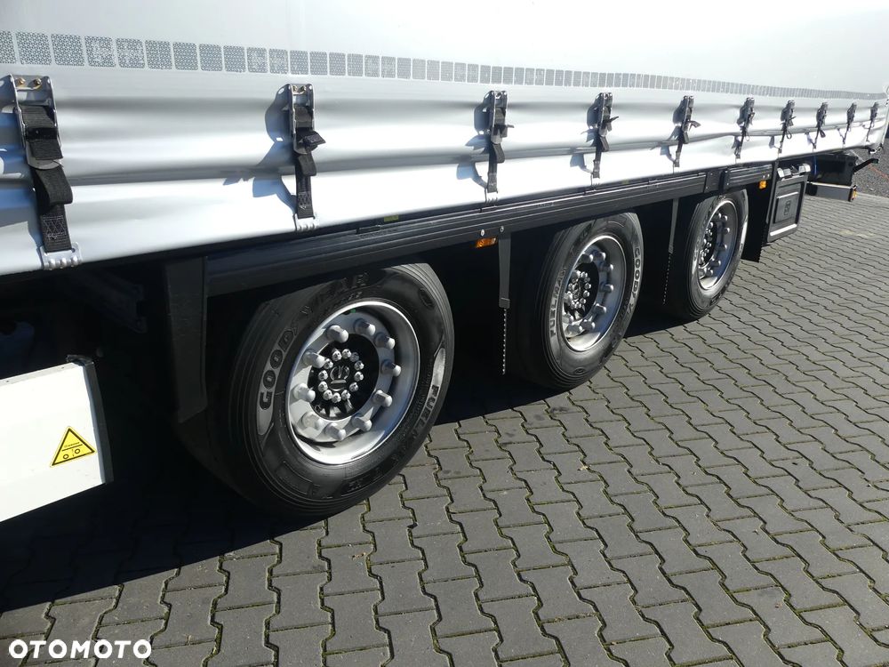 Krone MEGA / FIRANKA / OŚ PODNOSZONA / DACH PODNOSZONY / - 20