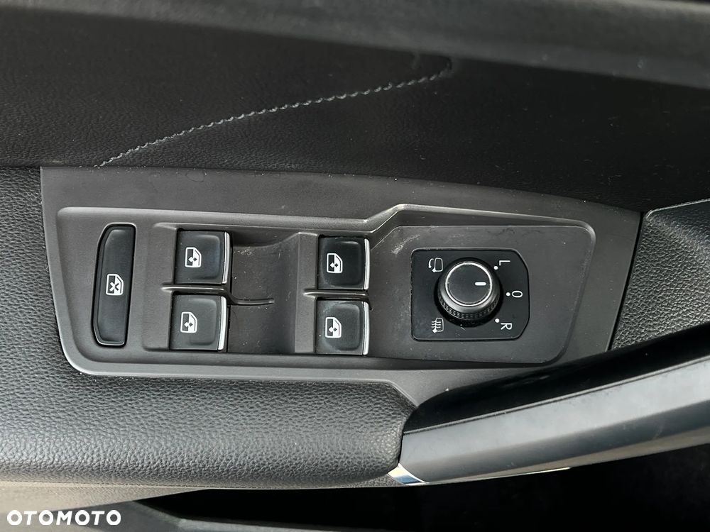 Volkswagen Tiguan Allspace - 17