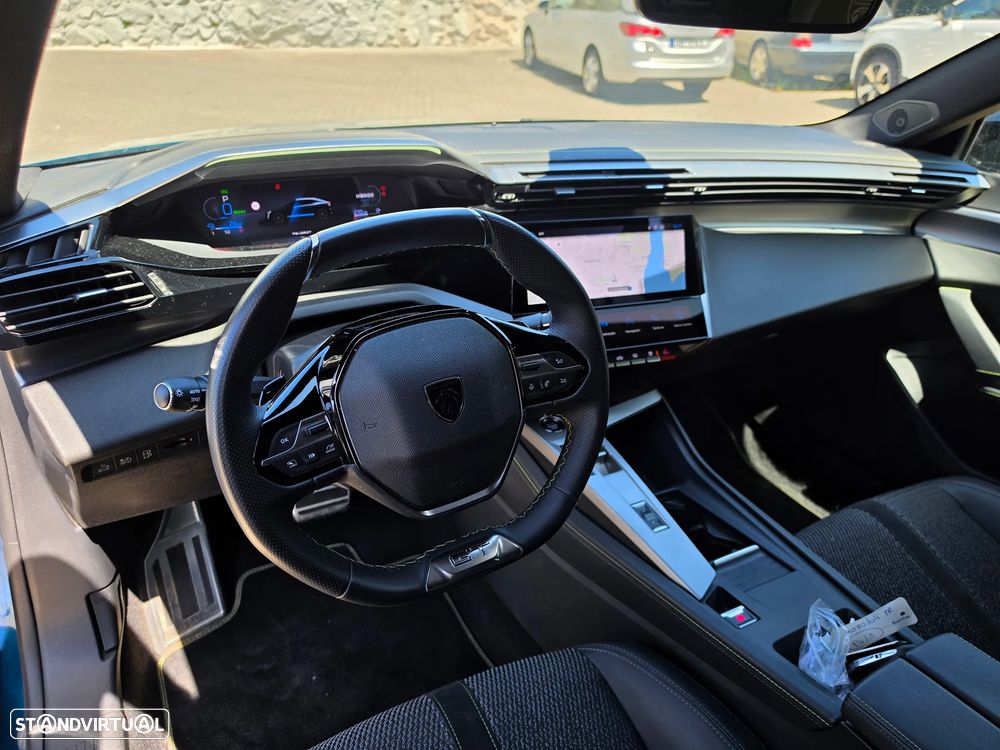 Peugeot 408 225 e-EAT8 GT - 10