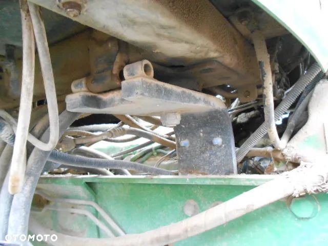 Zestaw zwykłej amortyzacji kabiny John Deere 6920 - 1