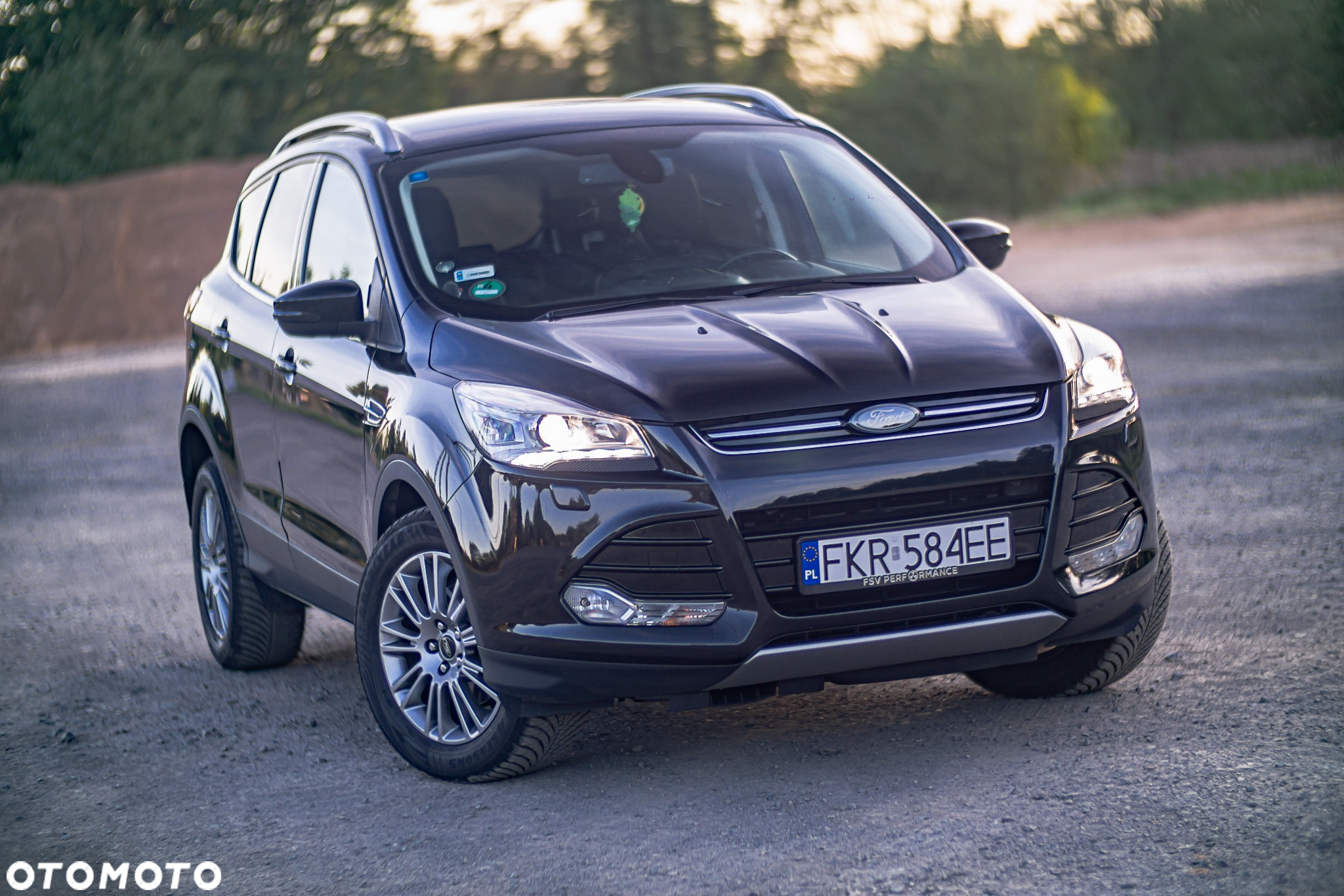 Ford Kuga 1.6 EcoBoost 2x4 Individual - 8