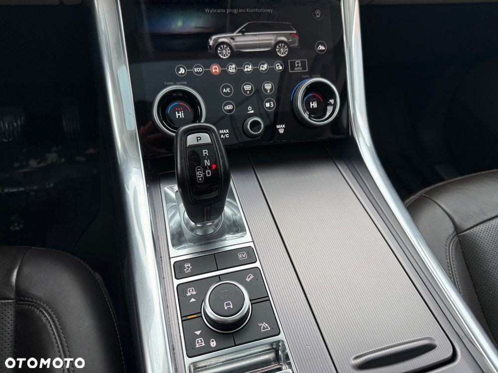 Land Rover Range Rover Sport - 24