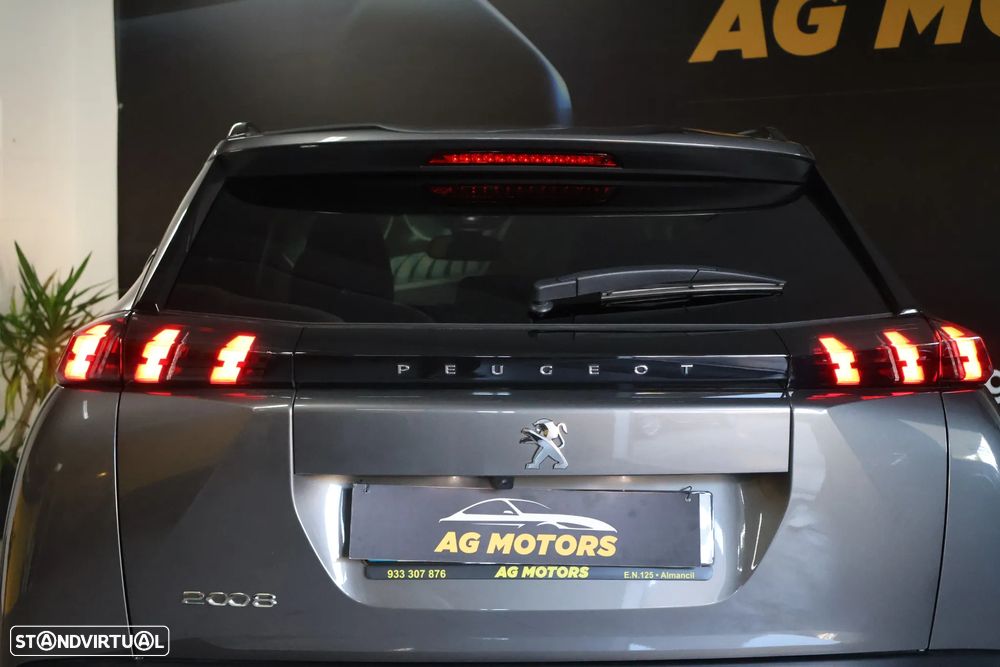 Peugeot 2008 - 22