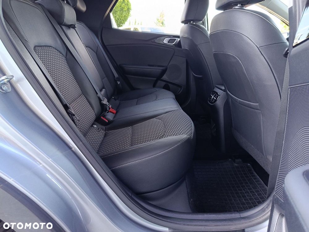 Kia XCeed 1.5 T-GDI L DCT - 14