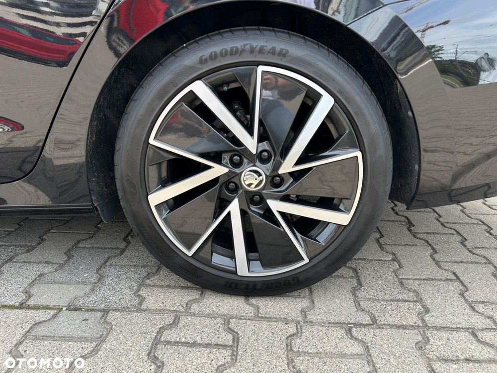 Skoda Octavia 2.0 TDI Sportline DSG - 41