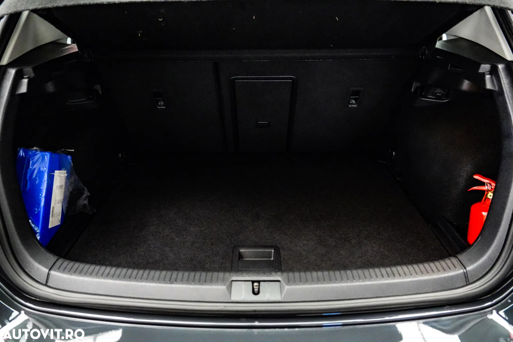 Volkswagen Golf 1.6 TDI Trendline - 24
