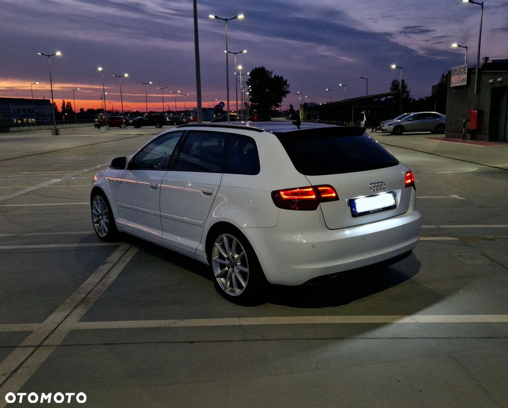 Audi A3 Sportback 2.0 TDI DPF Quattro Ambition - 13