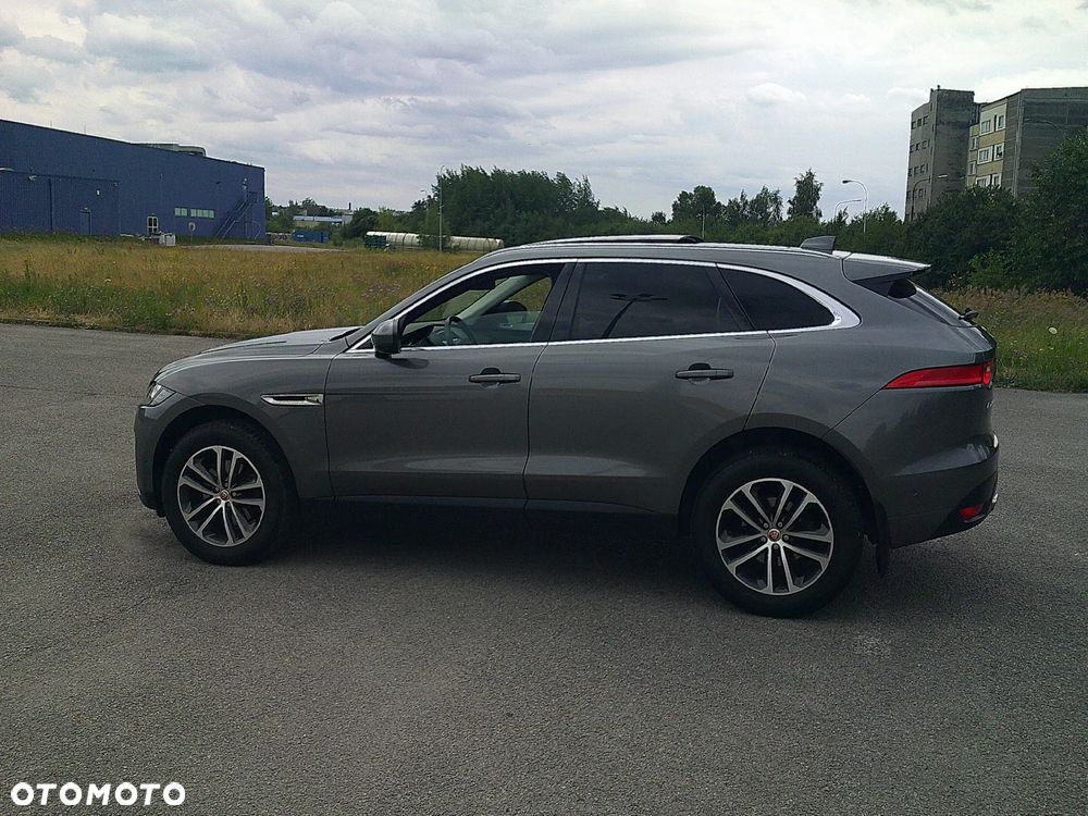 Jaguar F-Pace 3.0 TDV6 AWD R-Sport - 4
