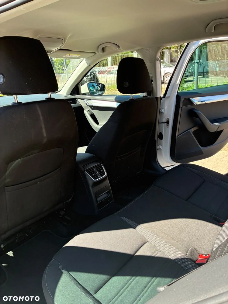 Skoda Octavia 1.6 TDI Ambition - 26