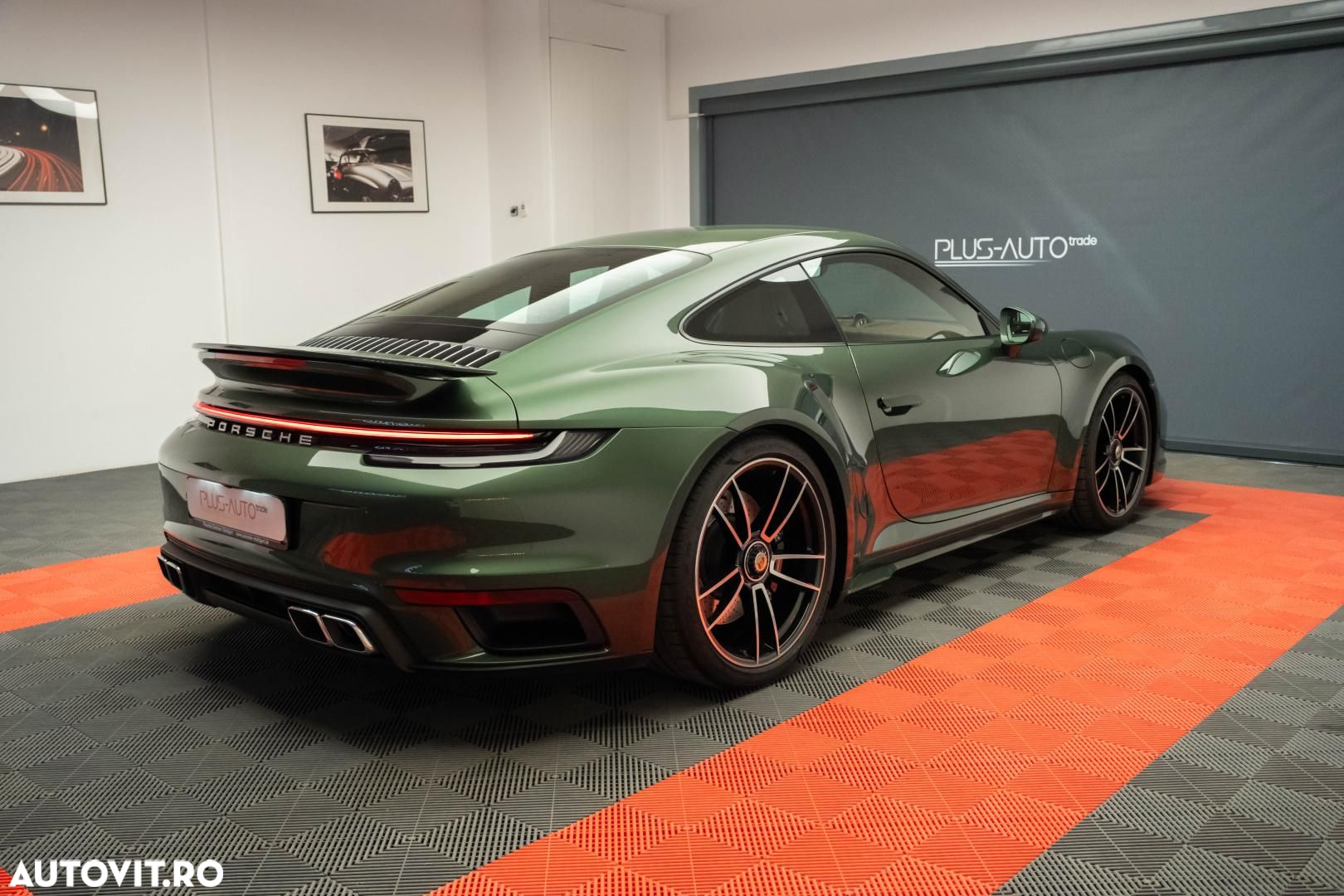 Porsche 911 - 9