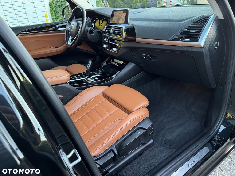BMW X3 sDrive18d xLine sport - 26