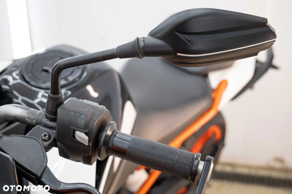 KTM Duke 125 - 27