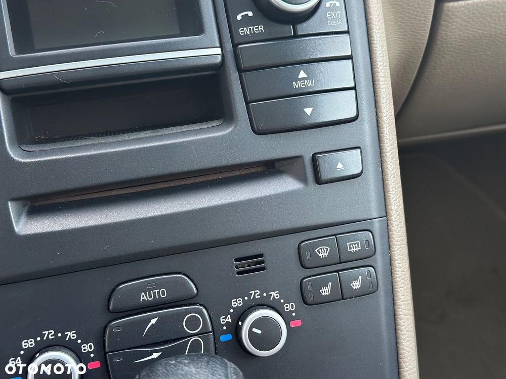 Volvo XC 90 - 11