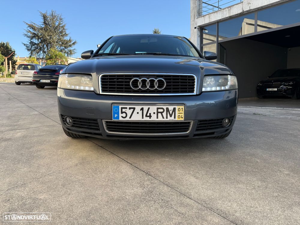 Audi A4 1.9 TDI m5 Sport - 2
