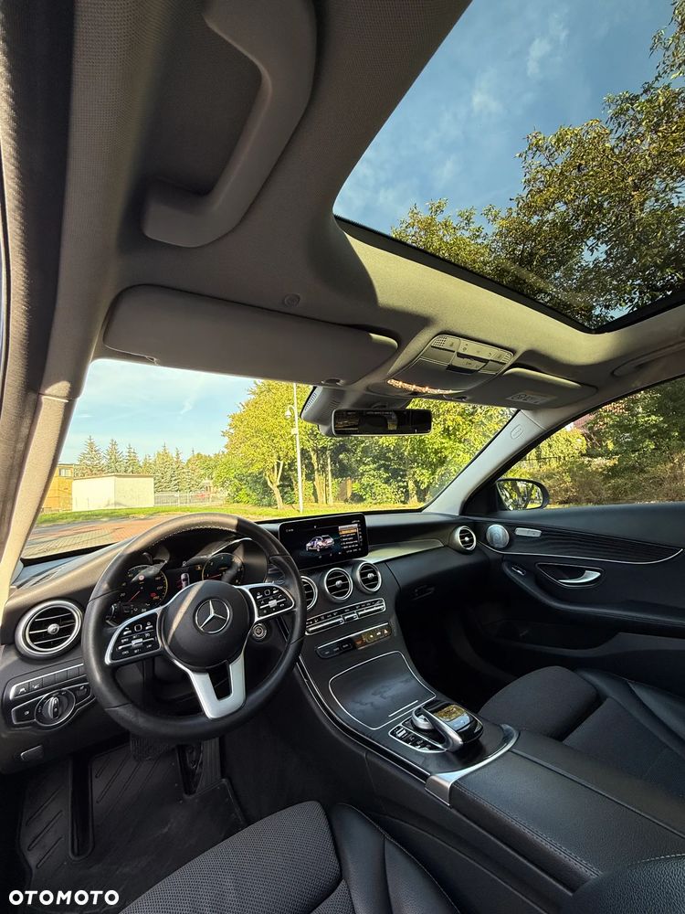 Mercedes-Benz Klasa C 300 d 4MATIC 9G-TRONIC - 2