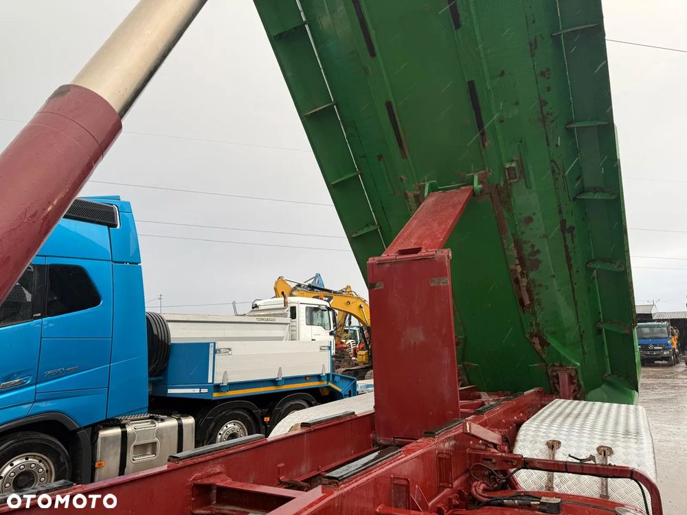 Mercedes-Benz Arocs 4145 8x6 Mulda Mailler 17m3 z Niemiec - 9